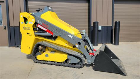 wacker neuson wheeled skid steer operation|wacker neuson skid steer review.